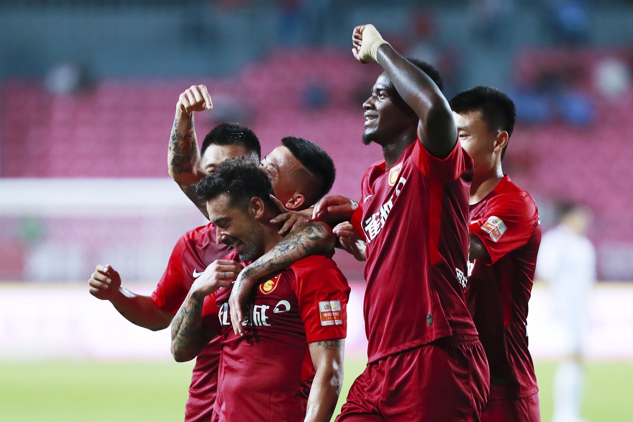 更是一次跨 更是一次跨